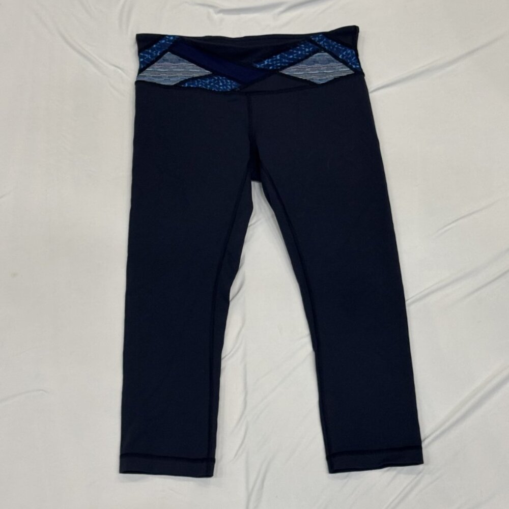 Lululemon Crop Leggings – Navy with Blue Patterned Waistband – Size 8